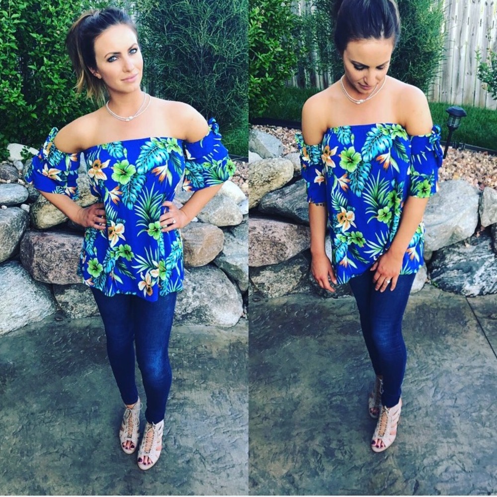 Off shoulder Top
